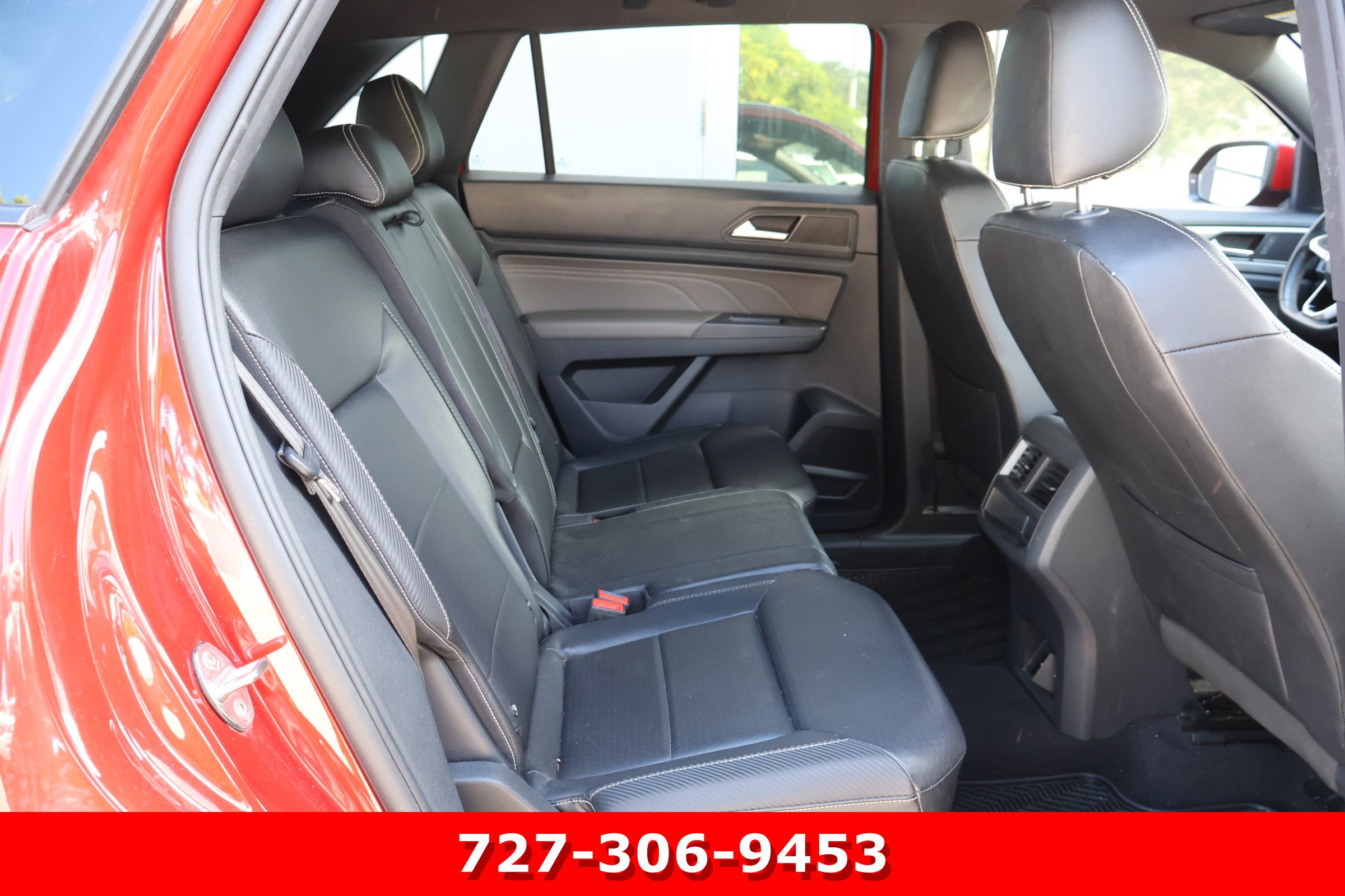 Used 2021 Volkswagen Atlas Cross Sport SE w/ 20" Black Wheels Package FWD image 16