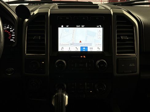 Used 2017 Ford F150 Raptor w/ Equipment Group 802A Luxury AWD/4WD image 19