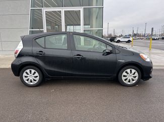 Used 2014 Toyota Prius C One video 2