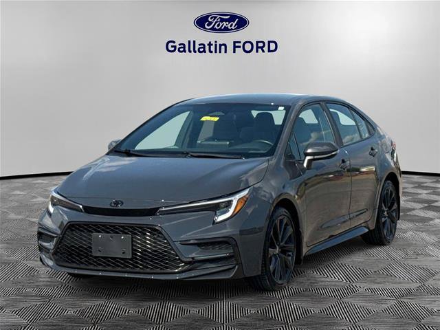 Used 2023 Toyota Corolla SE w/ Carpet Mat Package (TMS) FWD image 1