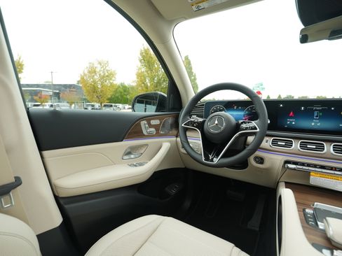 New 2026 Mercedes-Benz GLE 580 4MATIC image 19