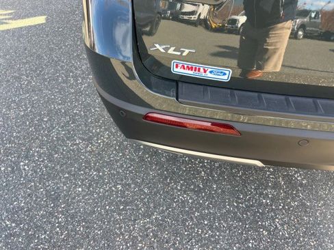 Certified 2022 Ford Explorer XLT w/ Equipment Group 202A image 21