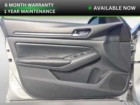 Used 2024 Nissan Altima 2.5 SV image 16