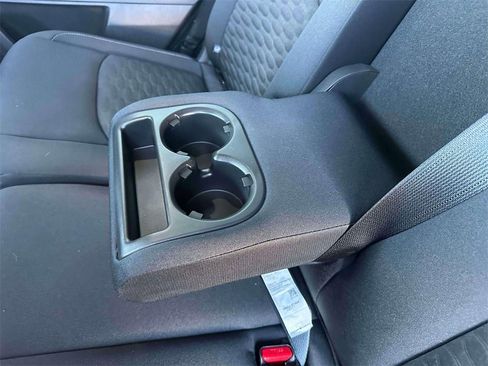 Certified 2024 Nissan Pathfinder SV w/ Black Appearance Package image 12