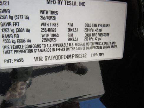Used 2021 Tesla Model Y Long Range AWD/4WD image 23