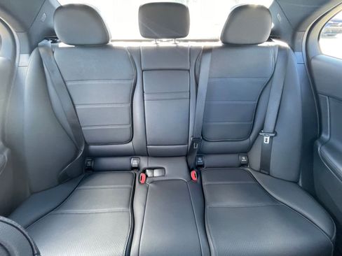 Used 2024 Mercedes-Benz C 300 4MATIC Sedan image 38