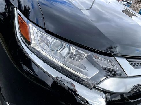 Used 2020 Mitsubishi Outlander SE image 27