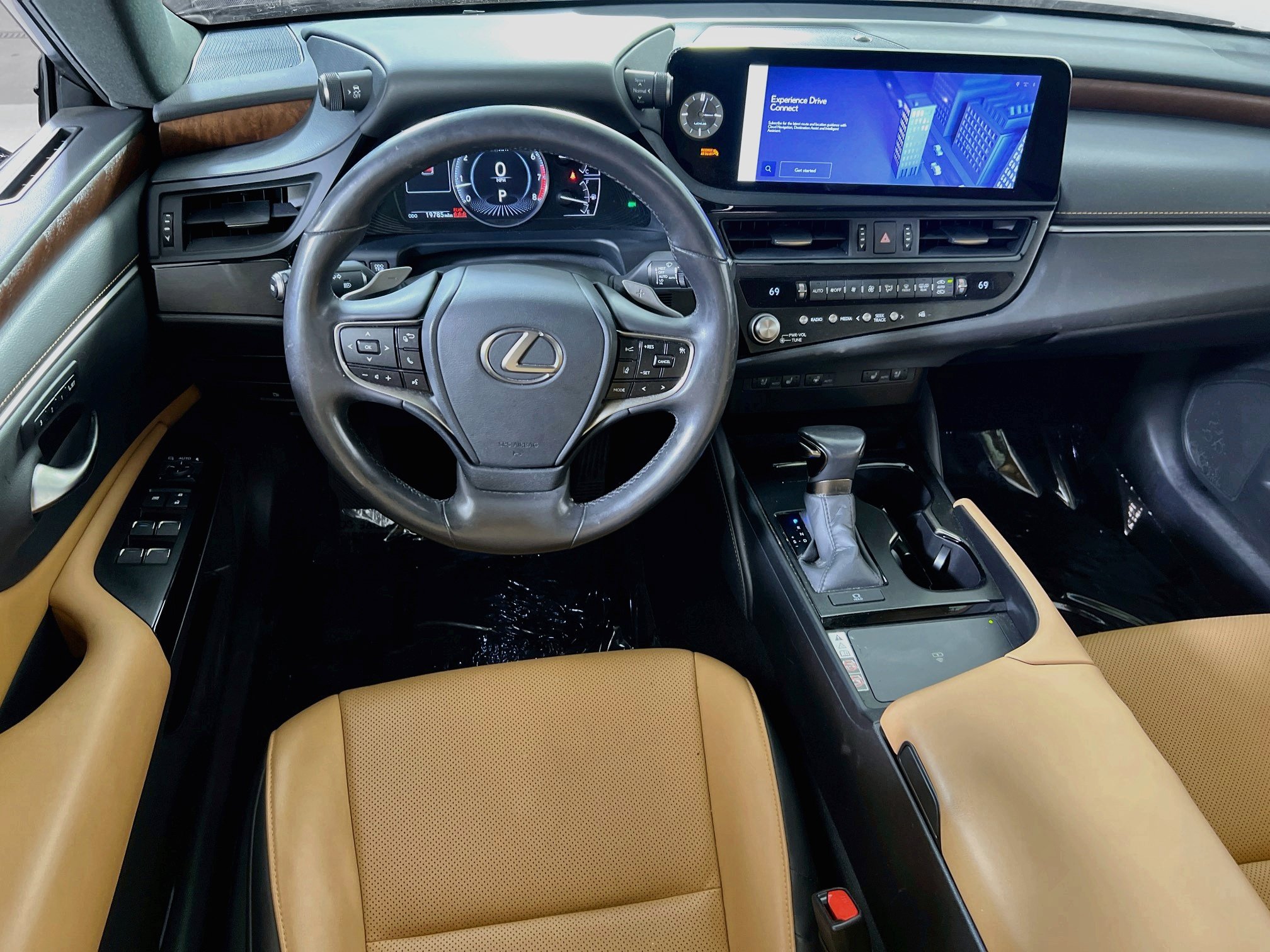 Used 2024 Lexus ES 350 w/ Premium Package FWD image 22