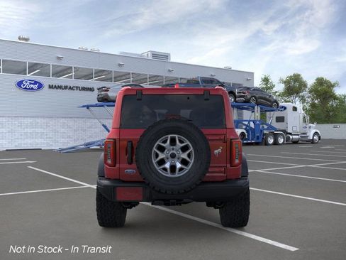 New 2025 Ford Bronco Badlands image 5