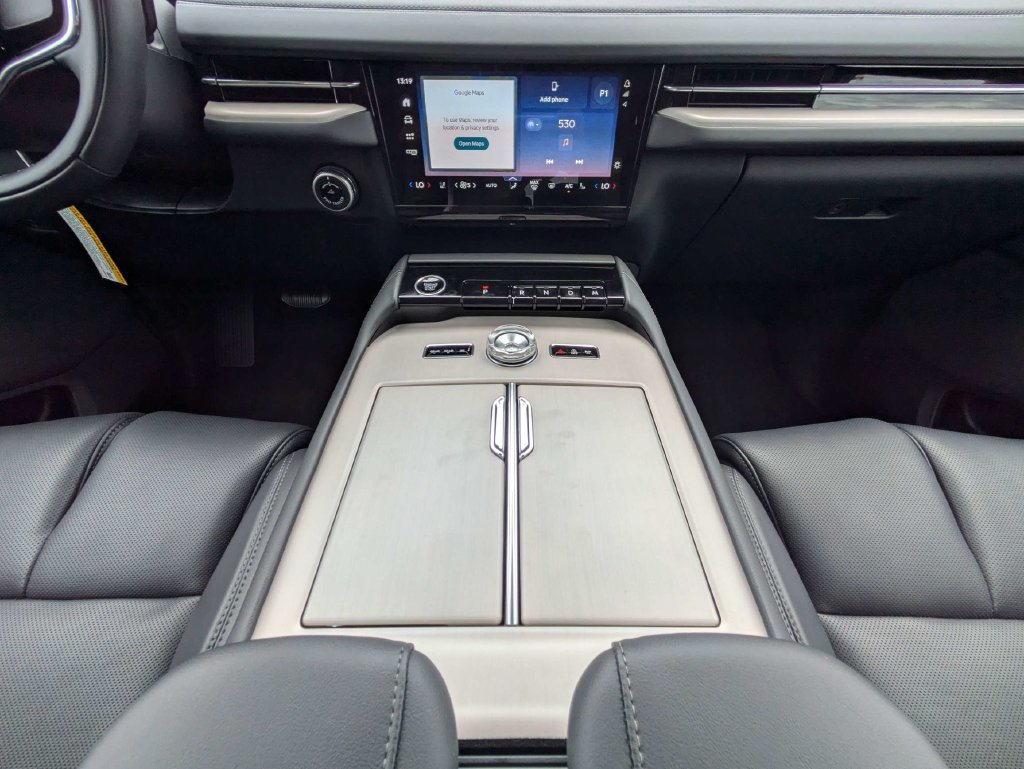 New 2027 Lincoln Navigator Premiere RWD image 20