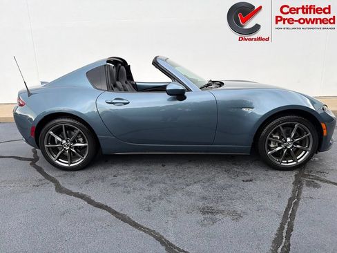 Used 2017 MAZDA MX-5 Miata RF Grand Touring RWD image 3