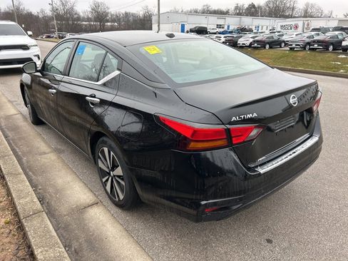 Used 2022 Nissan Altima 2.5 SV image 4
