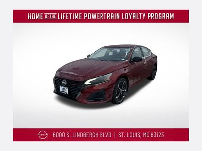 Used 2023 Nissan Altima 2.5 SR w/ SR Premium Package