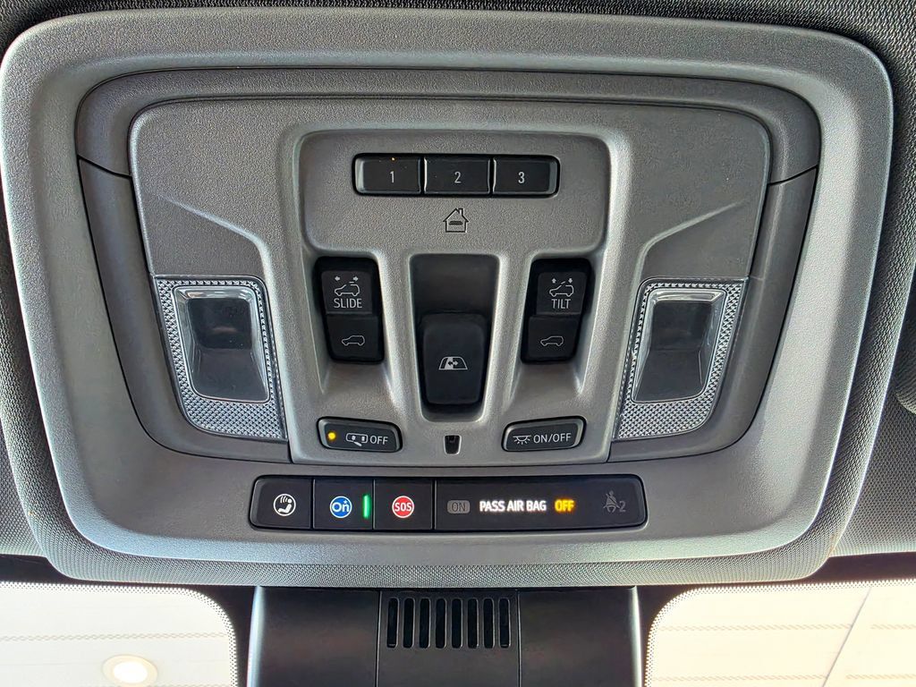 Used 2023 Chevrolet Silverado 1500 LTZ AWD/4WD image 65
