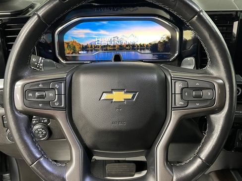 Used 2024 Chevrolet Silverado 1500 High Country w/ High Country Premium Package AWD/4WD image 27