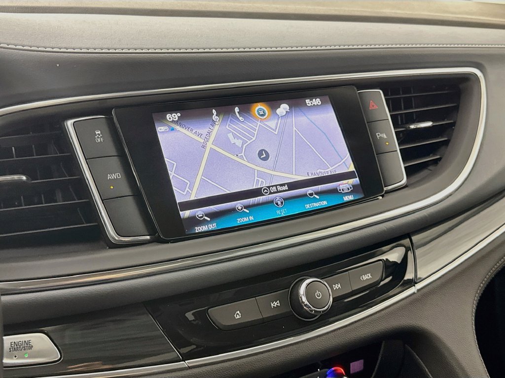 Used 2019 Buick Enclave Essence AWD/4WD image 15
