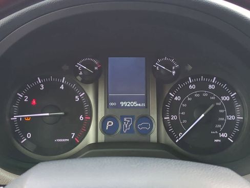 Used 2012 Lexus GX 460 image 54