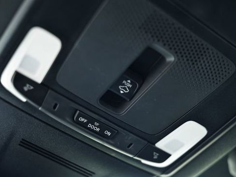Certified 2023 Honda CR-V Sport image 40