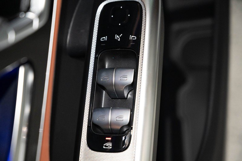 New 2027 Mercedes-Benz GLC 300 4MATIC image 21
