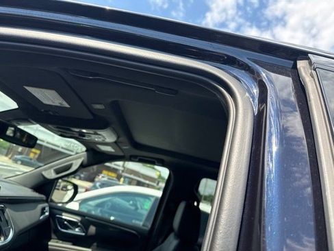 Used 2022 Chevrolet Tahoe RST w/ Luxury Package AWD/4WD image 6