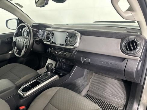 Used 2023 Toyota Tacoma SR5 AWD/4WD image 26