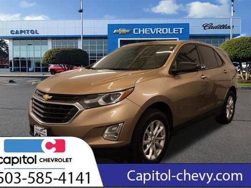 Used 2019 Chevrolet Equinox LS image 7