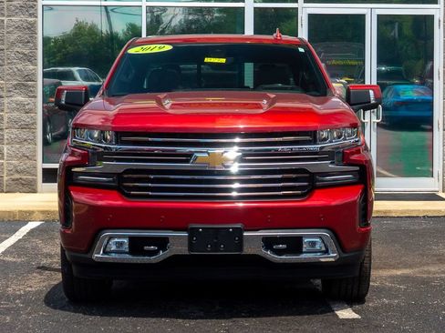 Used 2019 Chevrolet Silverado 1500 High Country w/ Technology Package AWD/4WD image 7