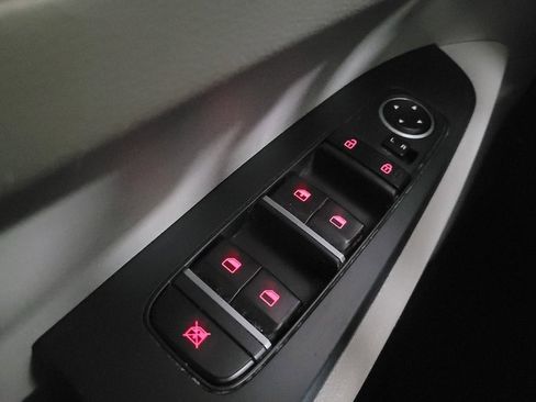 Used 2020 Kia Forte LXS image 27