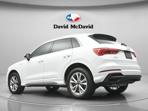 Used 2023 Audi Q3 2.0T Premium w/ Convenience Package AWD/4WD image 32