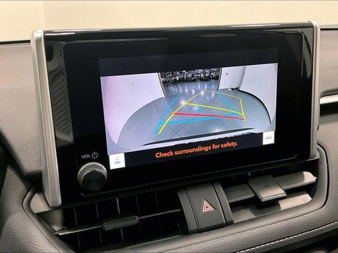 Used 2023 Toyota RAV4 XLE image 30
