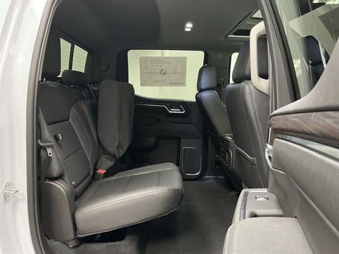 New 2026 GMC Sierra 1500 SLT w/ SLT Premium Package AWD/4WD image 27