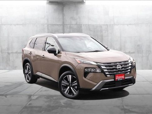 Certified 2024 Nissan Rogue SL w/ SL Premium Package image 2