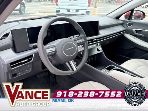 Used 2025 Hyundai Sonata SEL image 10