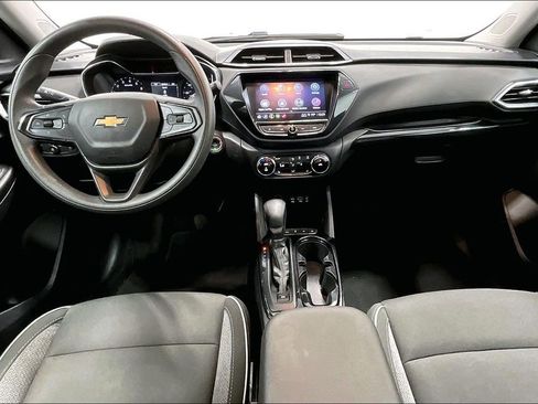 Used 2021 Chevrolet TrailBlazer LT w/ Convenience Package image 18