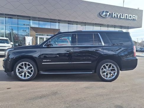 Used 2017 GMC Yukon Denali w/ Open Road Package image 6