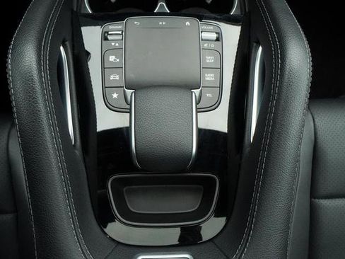 Used 2022 Mercedes-Benz GLE 350 4MATIC image 23