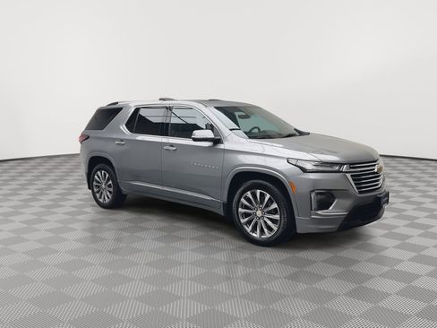 Certified 2023 Chevrolet Traverse Premier w/ LPO, Cargo Package AWD/4WD image 39