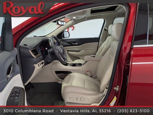 Used 2021 GMC Acadia Denali w/ Denali Ultimate Package AWD/4WD image 20