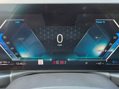 Used 2023 BMW 330e xDrive w/ Driving Assistance Package image 31