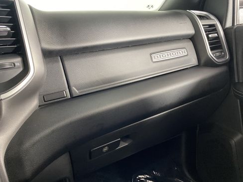 Used 2025 RAM 2500 Big Horn AWD/4WD image 32