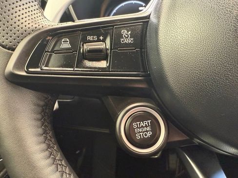 New 2025 Alfa Romeo Giulia RWD image 47