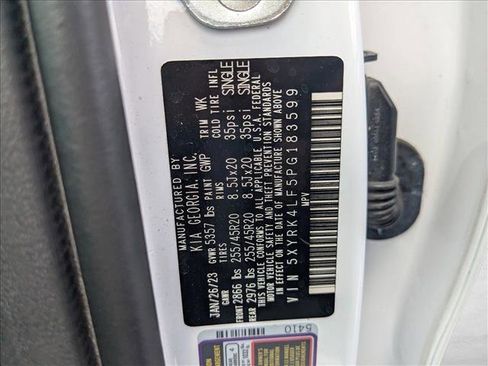Used 2023 Kia Sorento SX FWD image 22