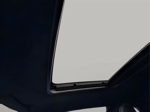 Used 2020 Chevrolet Camaro SS RWD image 55