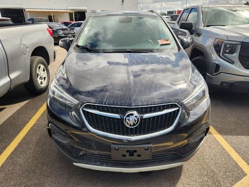 Used 2022 Buick Encore Preferred w/ Safety Package AWD/4WD image 2