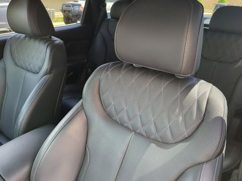 Used 2022 Hyundai Santa Fe Calligraphy image 30