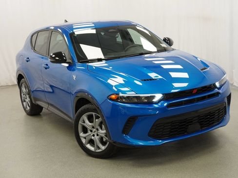 Certified 2025 Dodge Hornet R/T AWD/4WD image 8