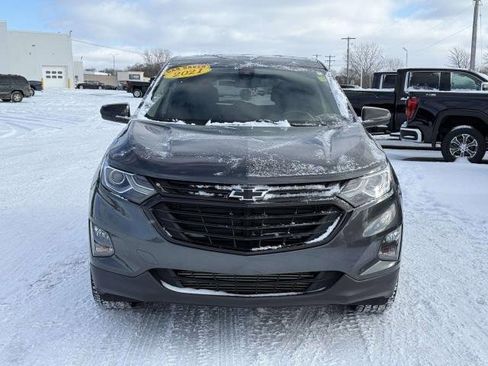Used 2021 Chevrolet Equinox LT image 3