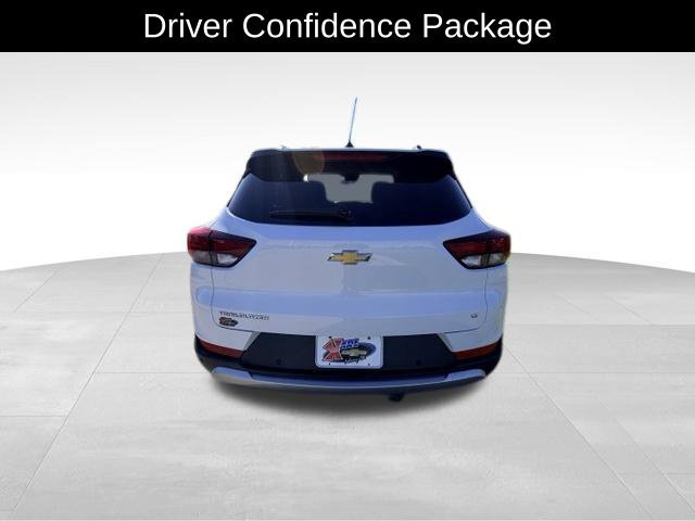 Used 2022 Chevrolet TrailBlazer LT w/ Convenience Package FWD image 6