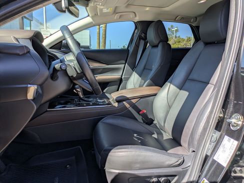 Certified 2023 MAZDA CX-30 AWD 2.5 S w/ Premium Package image 26