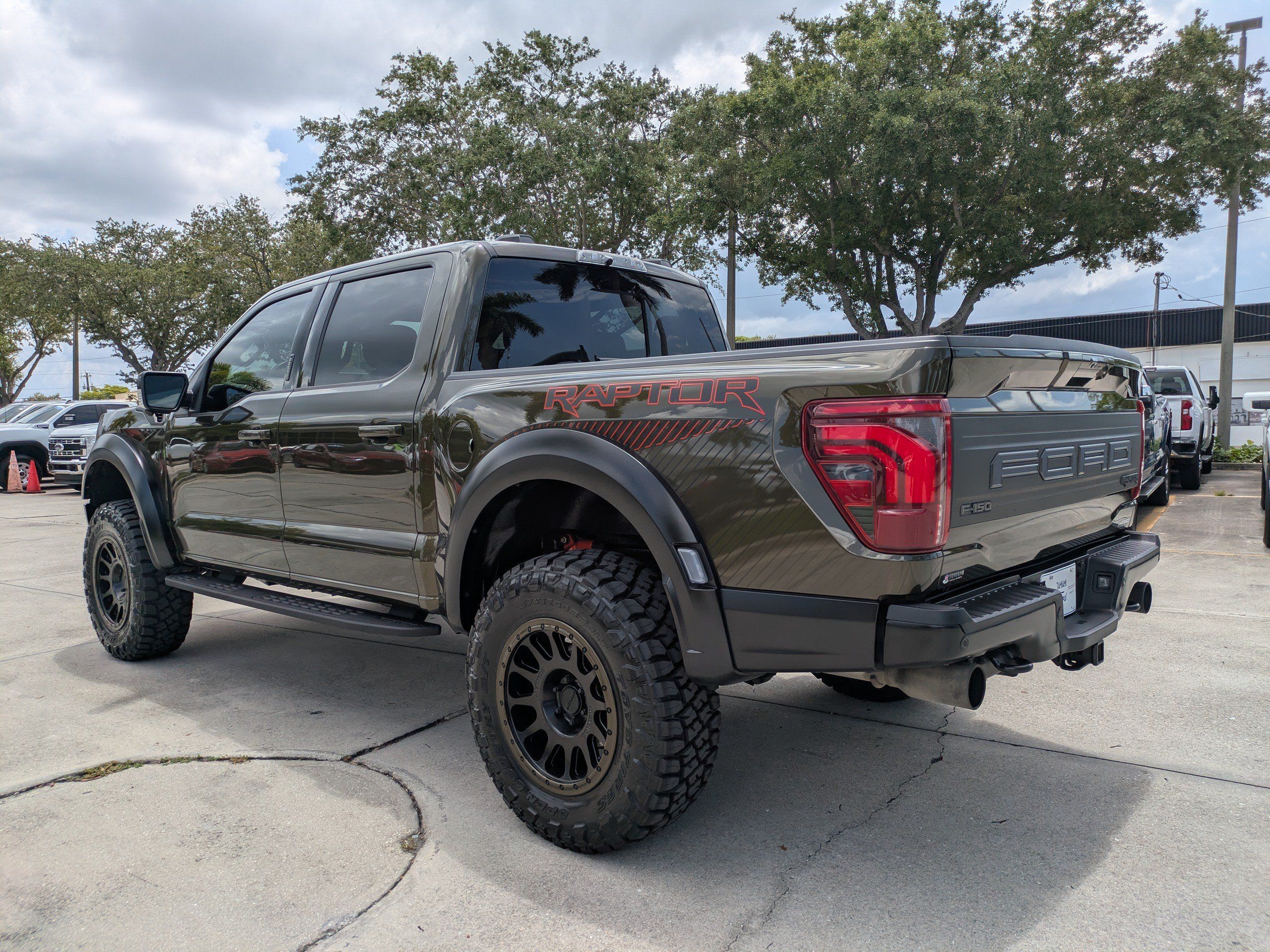 Used 2024 Ford F150 Raptor AWD/4WD image 6